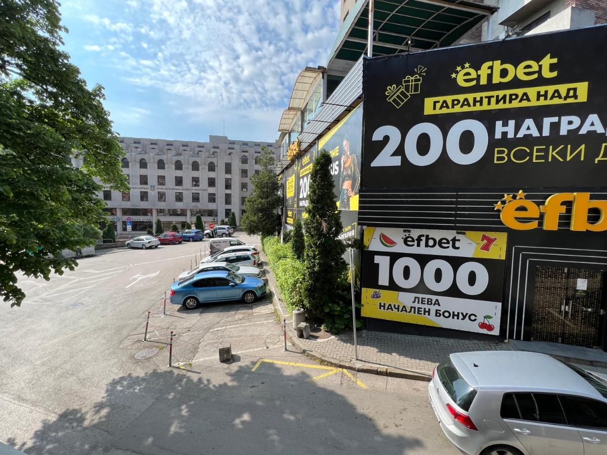 Top Center Apartment In Veliko Tárnovo Exterior foto